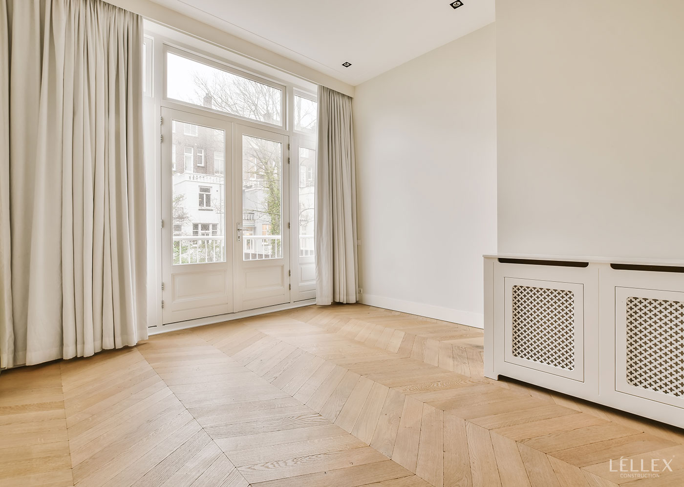 photo of a room with parquet